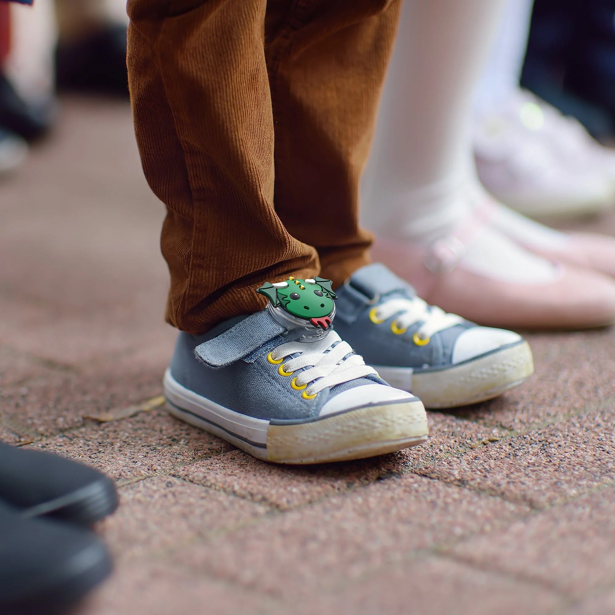 TAGIMALS Shoe Carriers for AirTag - Image 9